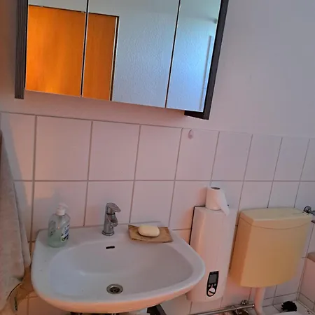 30 Qm, 2 Zimmer, Fw 1,